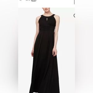 Lost weight need to go to someone can use it.